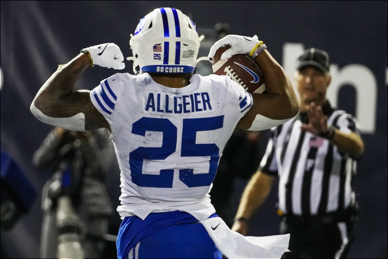 Tyler Allgeier.jpg