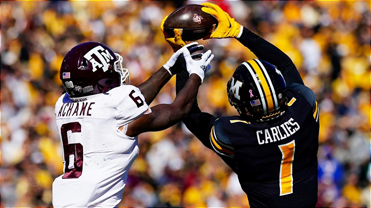 Jaylon Carlies.jpg