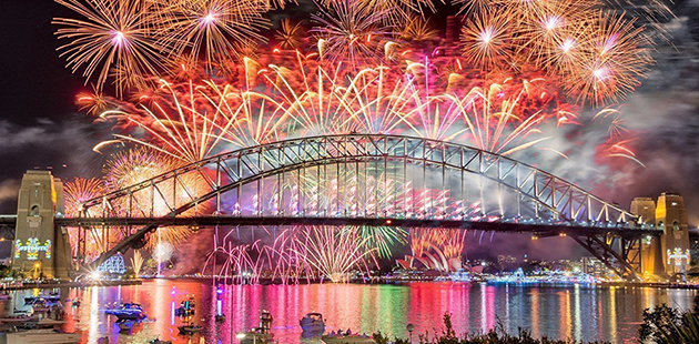 sydney-harbour-bridge-fireworks-apn.jpg
